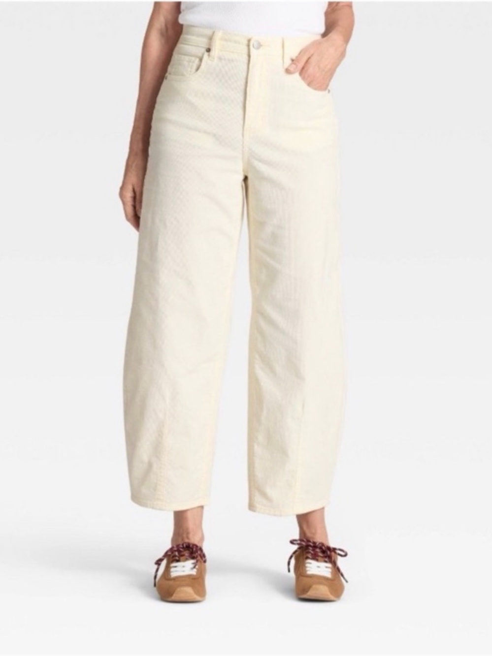 Universal Thread Corduroy High-Rise Easy Barrel Jeans - Cream size 12